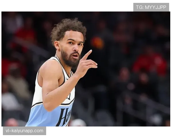 特雷·杨赛场上瘦神了，私下冰箱得装多少零食才顶得住？